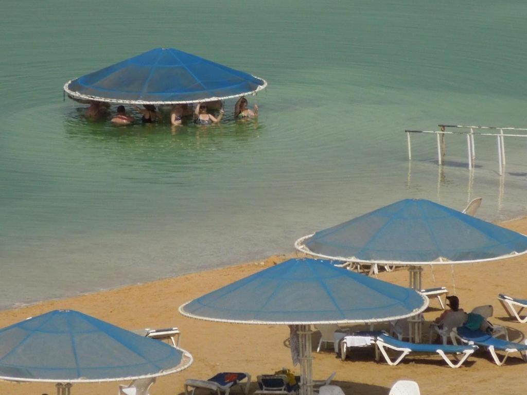 Ein Gedi Rooms Neve Zohar Buitenkant foto
